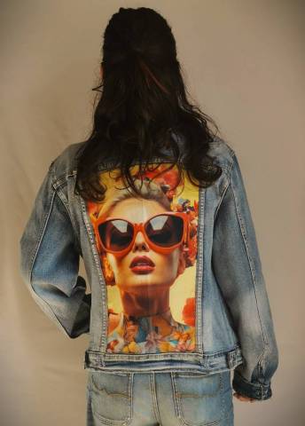 Veste en jean personnalis�e